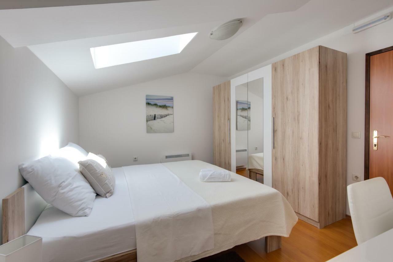 Apartmani Admiral Viskovo Extérieur photo